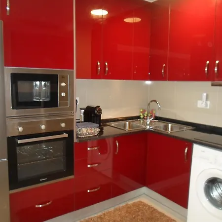 Lux Lake Apartment *
